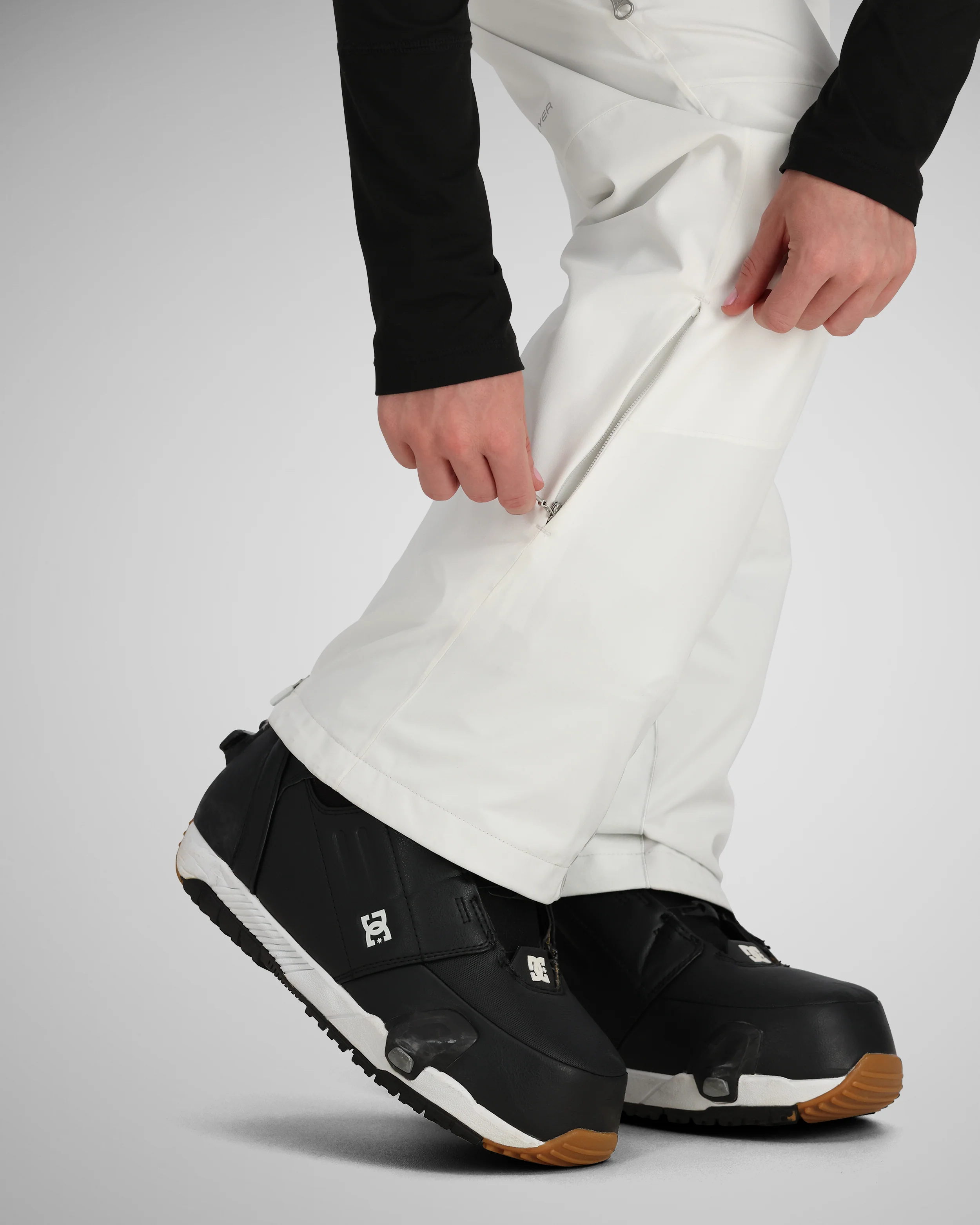 Bliss Bib Pant - Image 11
