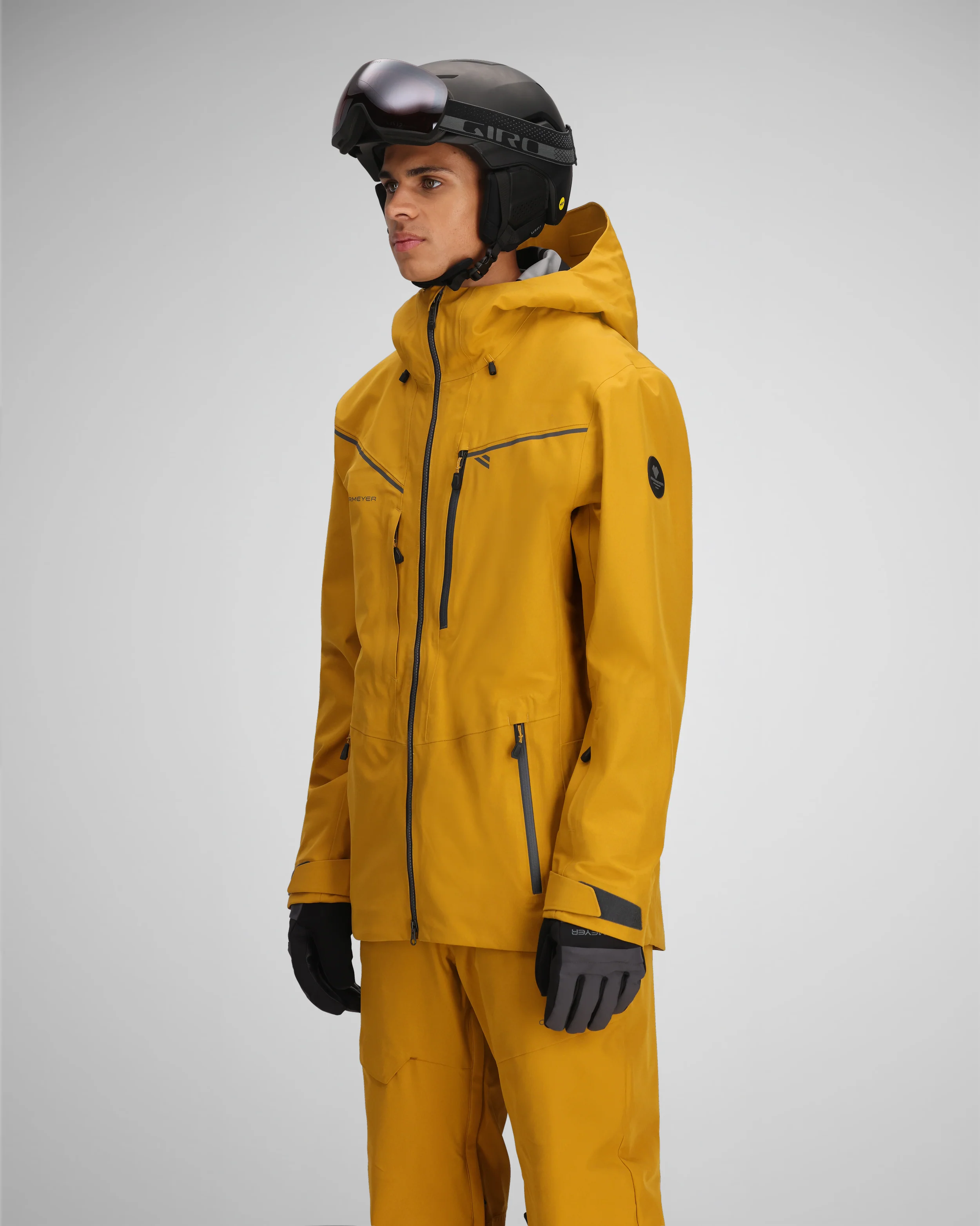 Foraker Shell Jacket - Image 16