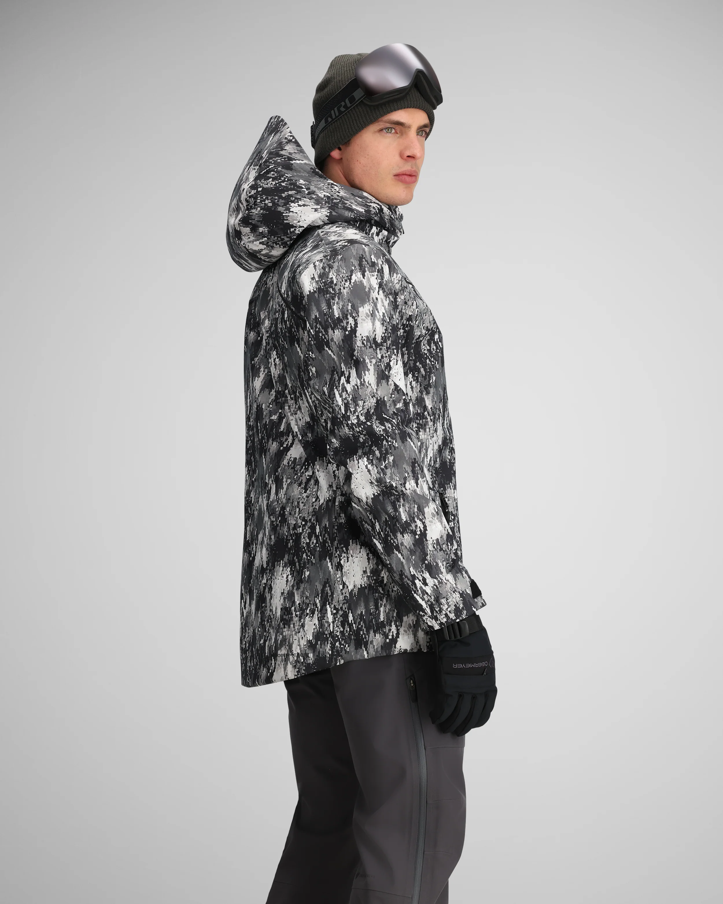 Foraker Shell Jacket - Image 26
