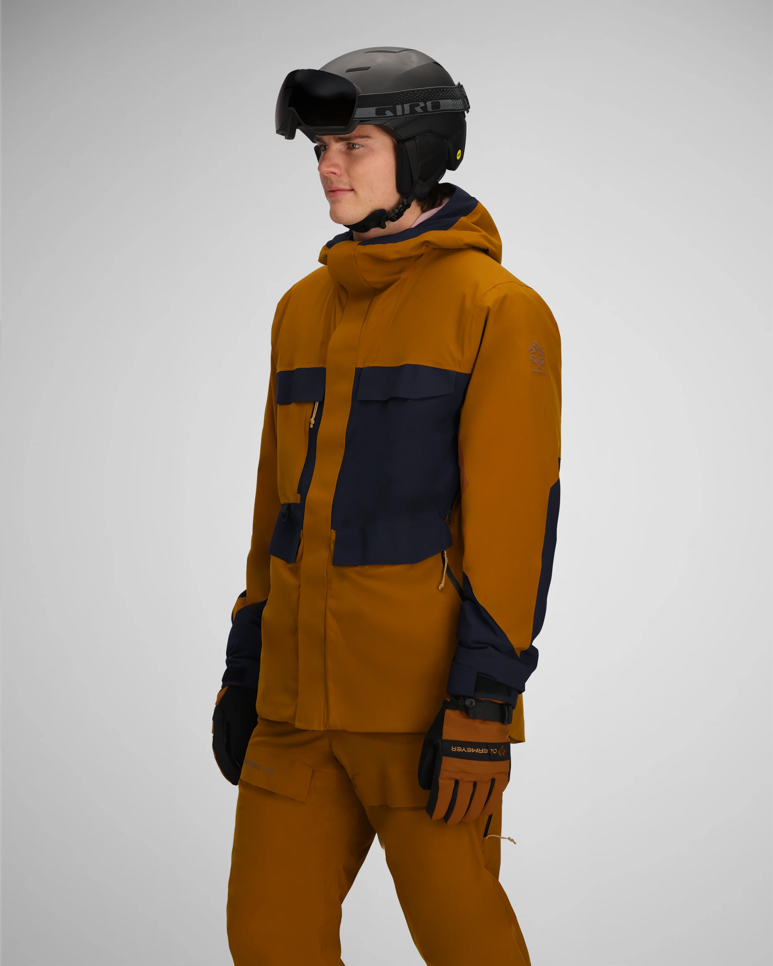 M Oberreute Jacket - Image 18