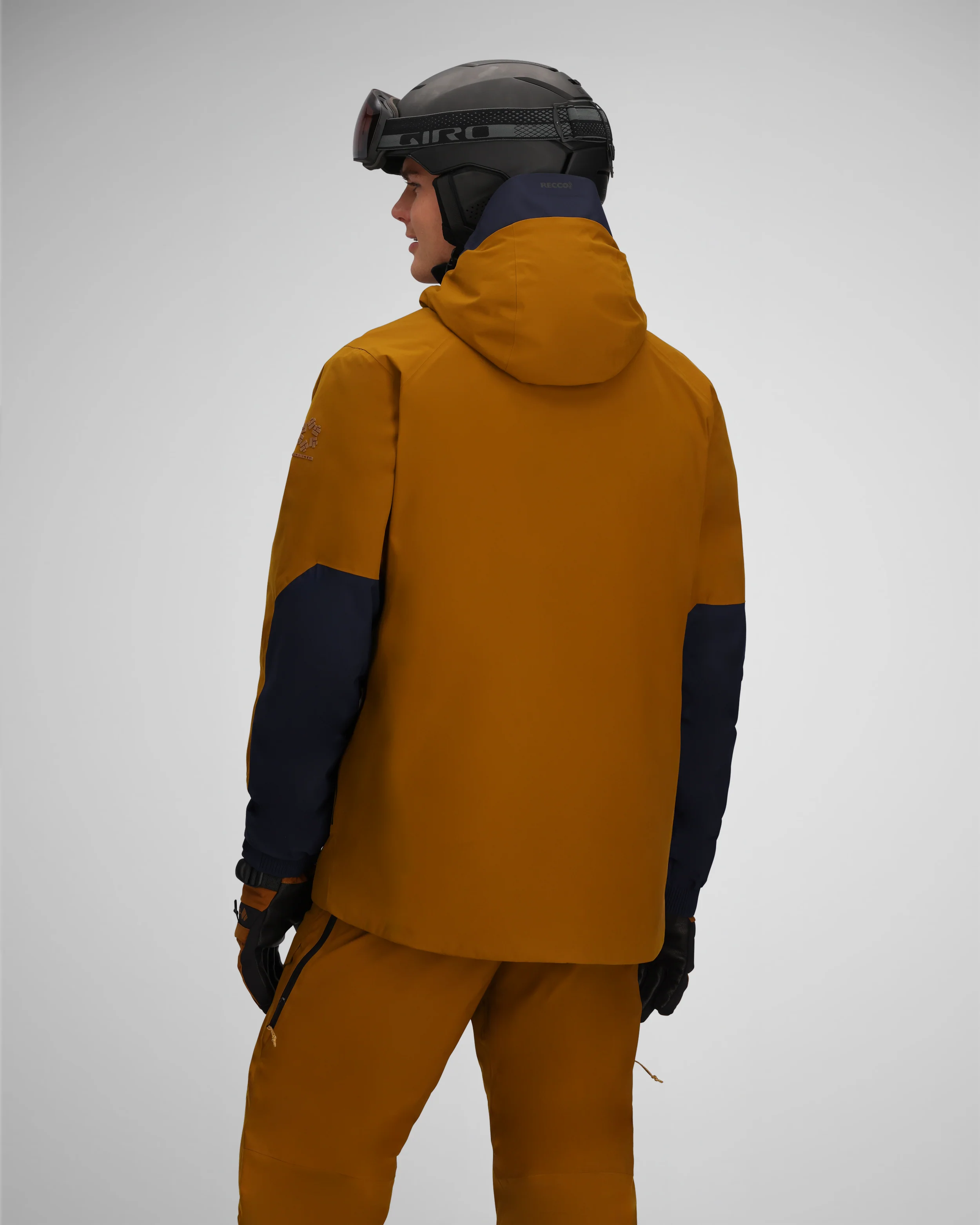 M Oberreute Jacket - Image 25
