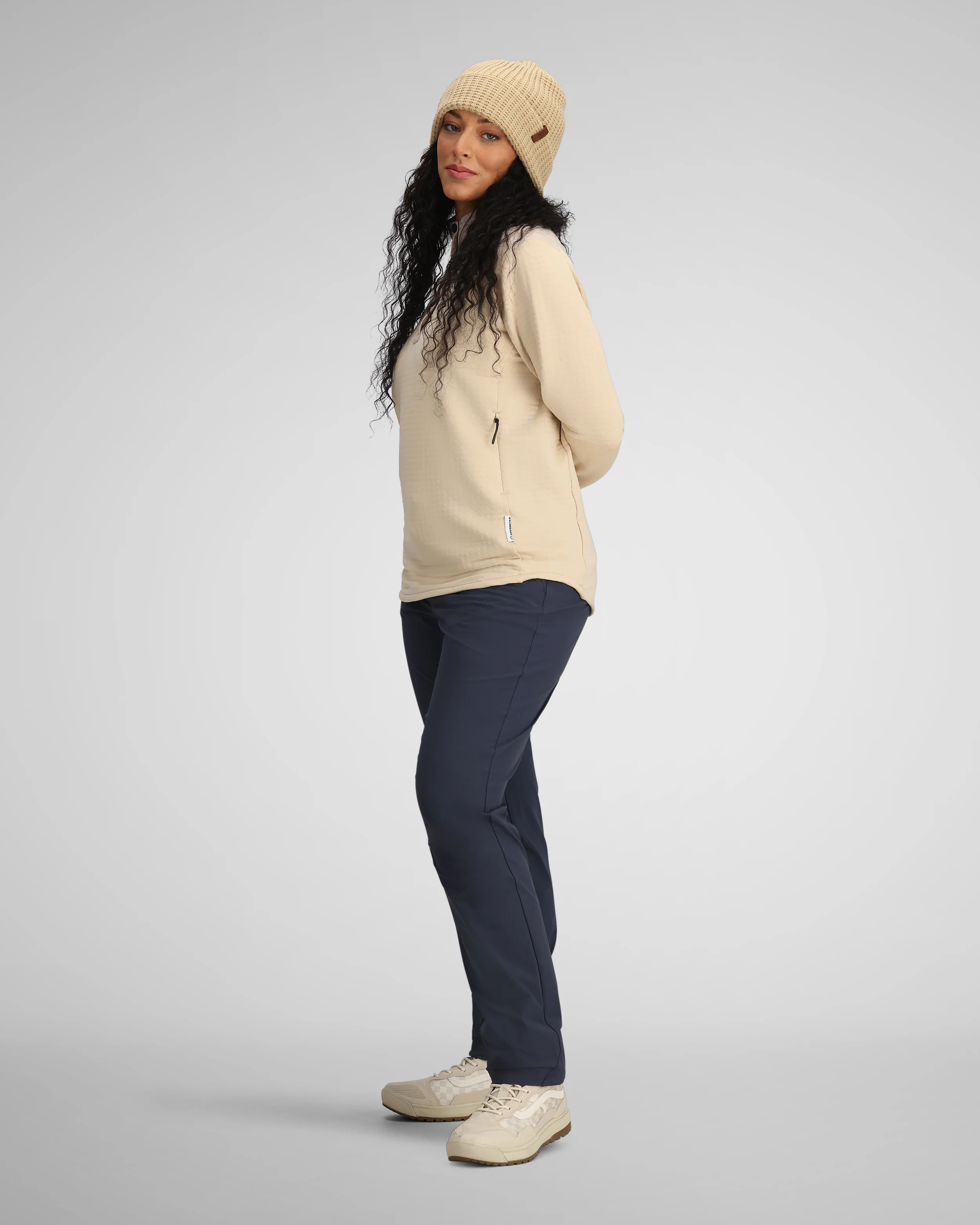 W Explorer Tech Henley - Image 7