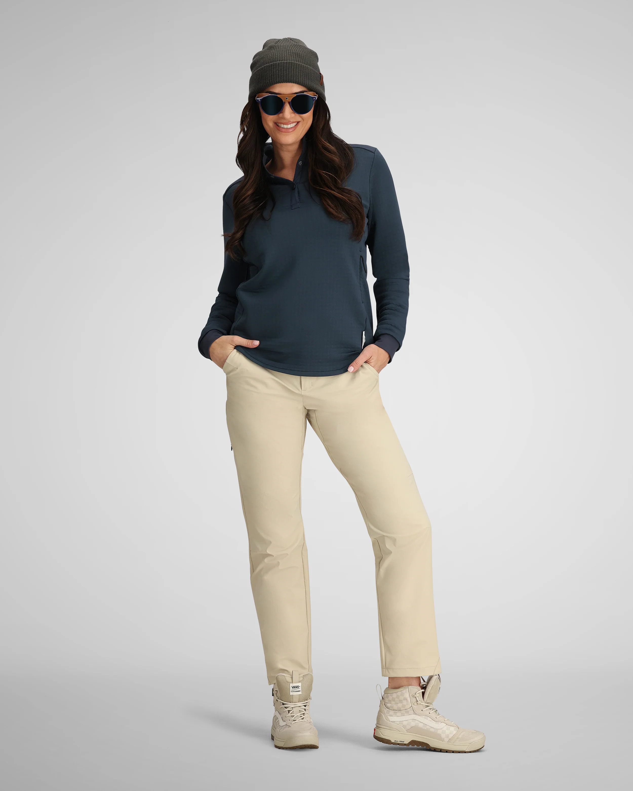 W Explorer Tech Henley - Image 8
